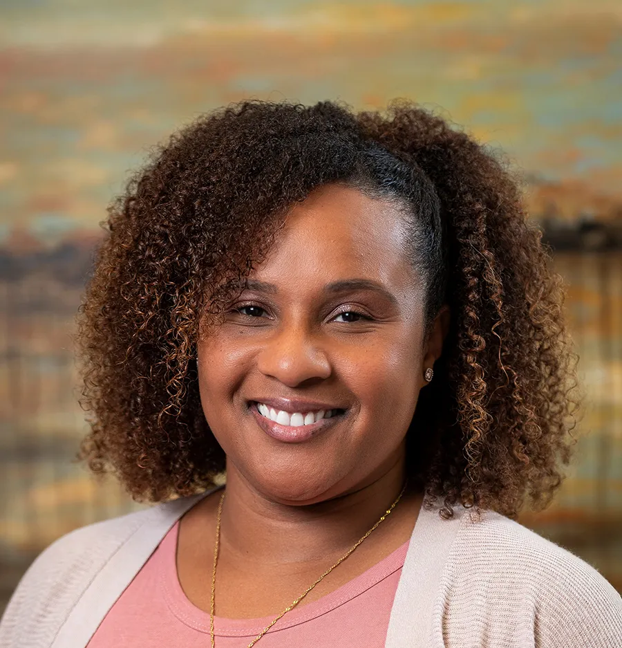 Headshot of Shamecia Powers